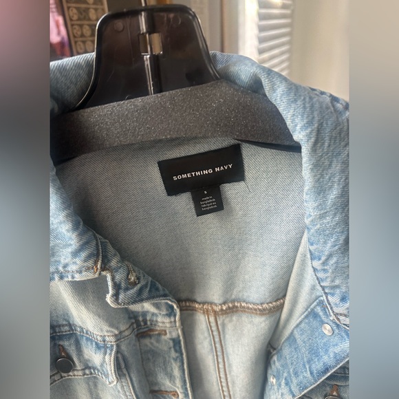 Denim jacket - Picture 2 of 3